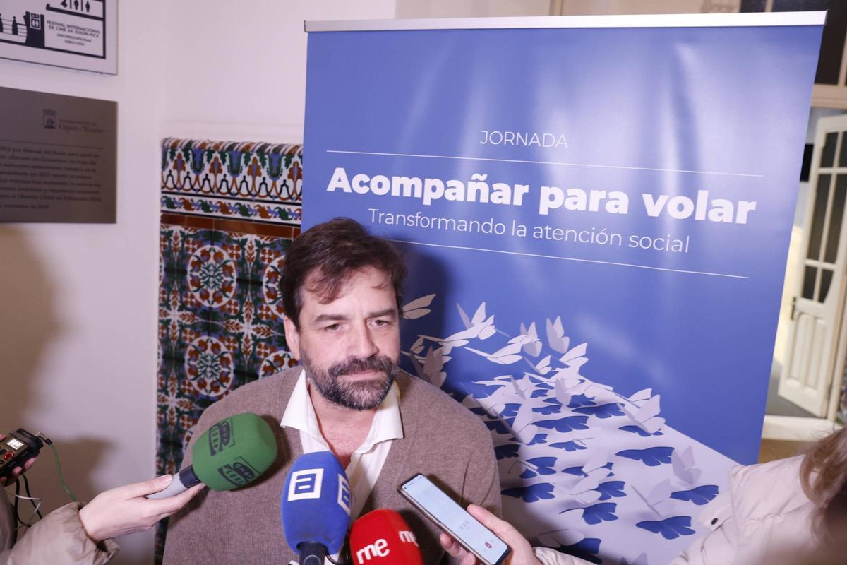 La jornada sobre sinhogarismo en Gijón, en imágenes