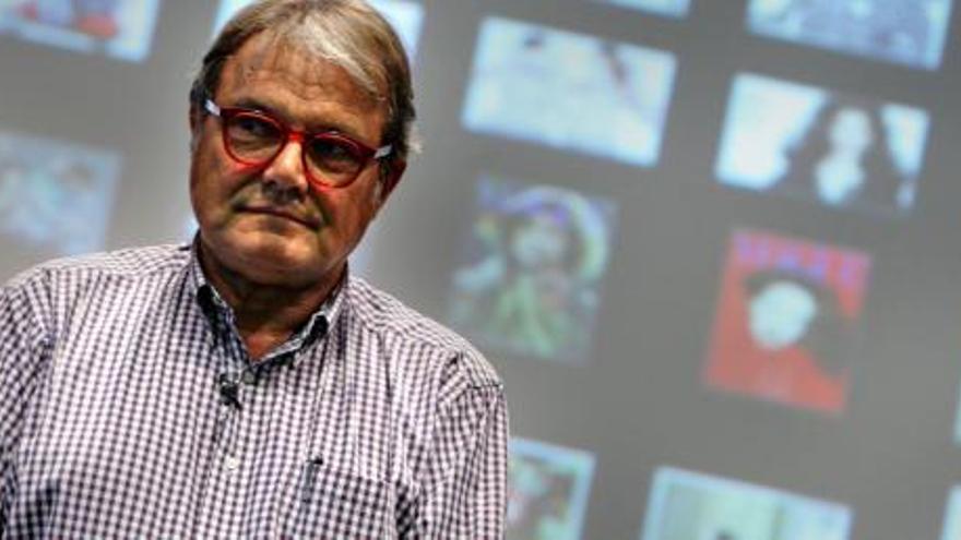 Toscani durante su ponencia en la Campus Party