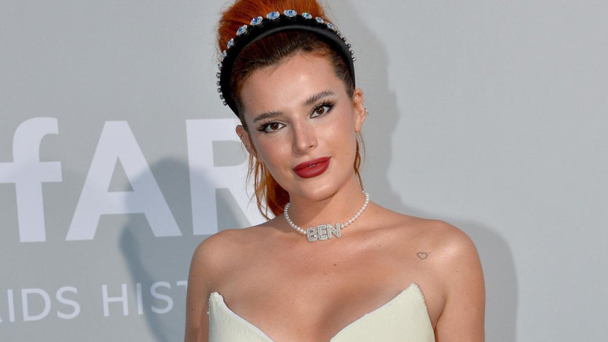 Bella Thorne compara el abuso sexual con una colonia sucia