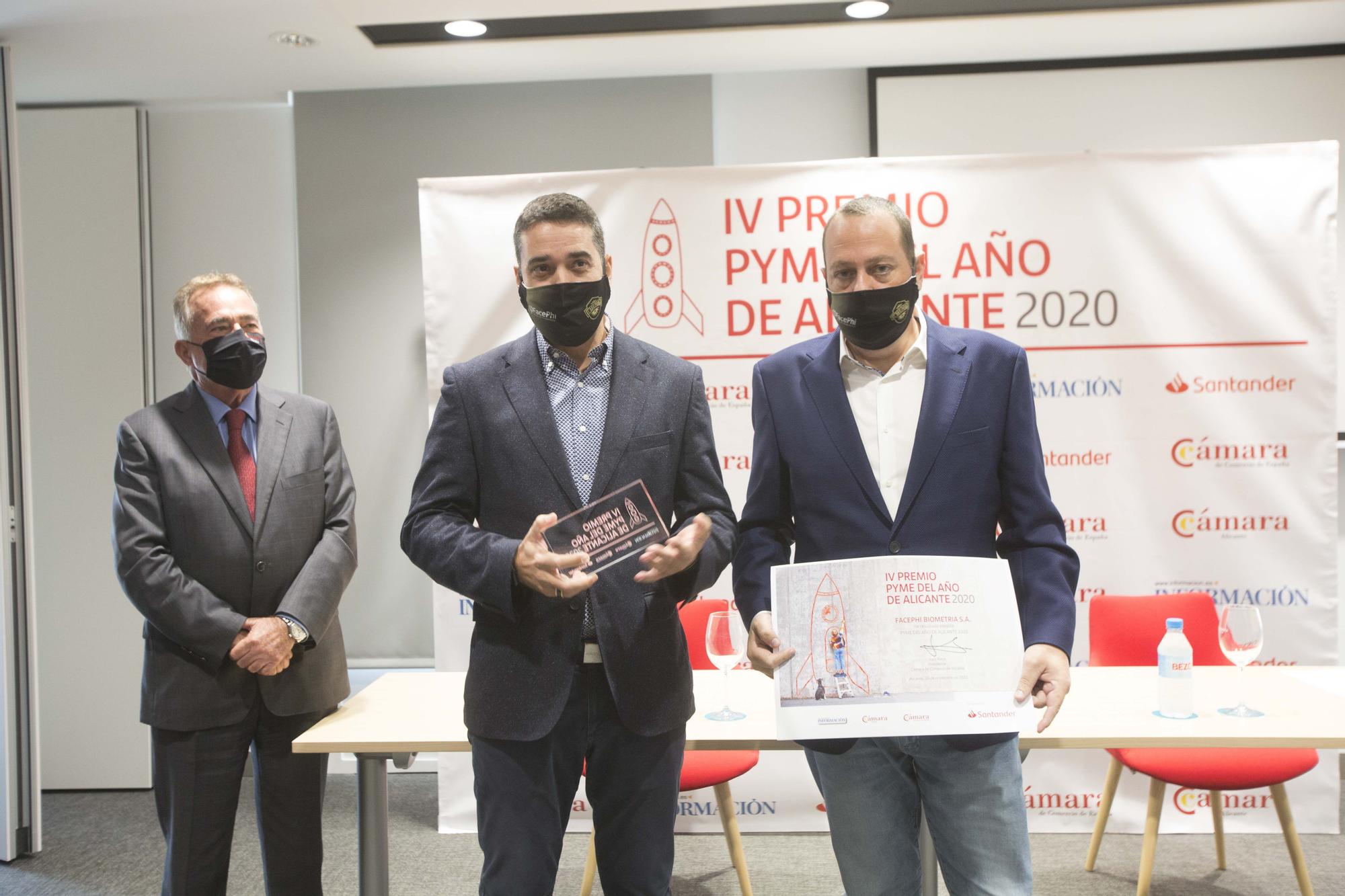 La Cámara y el Santander premian a FacePHI como mejor PYME del año 2020