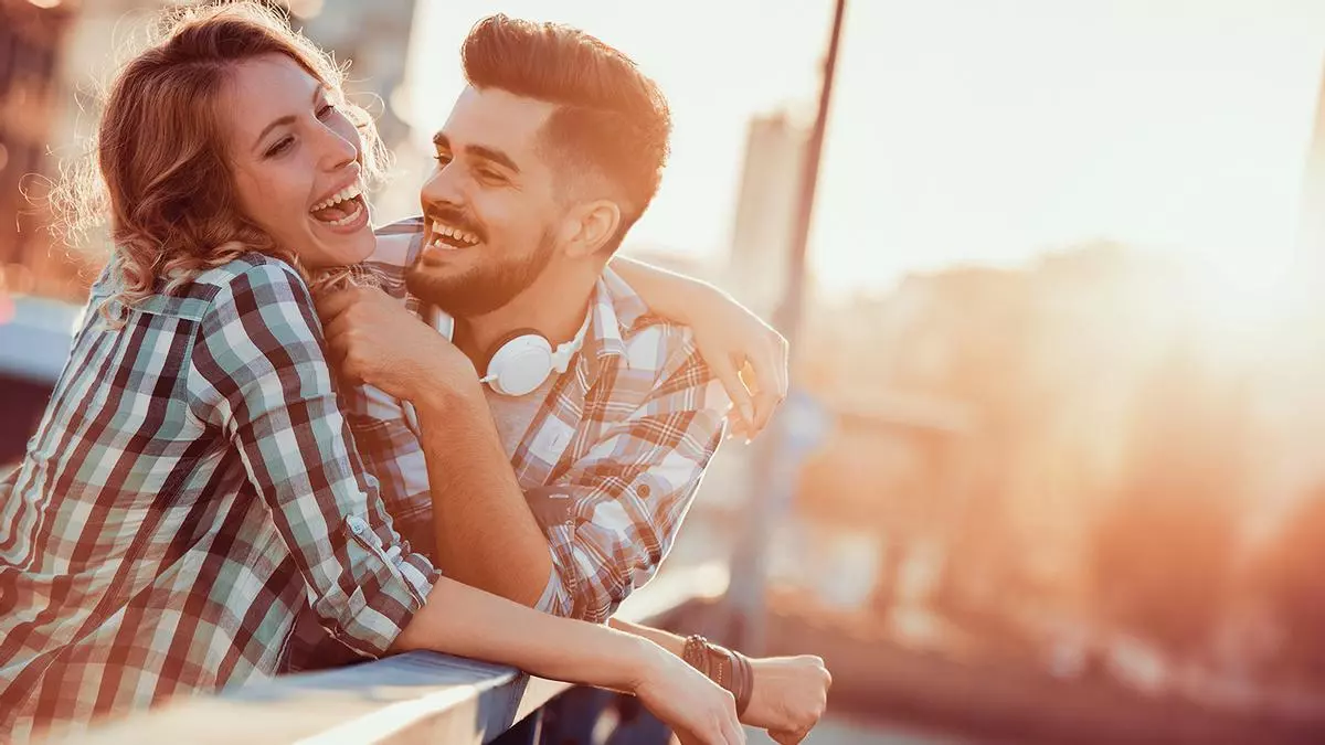 Las personas que hacen estas diez cosas tienen una mejor relación de pareja que el resto