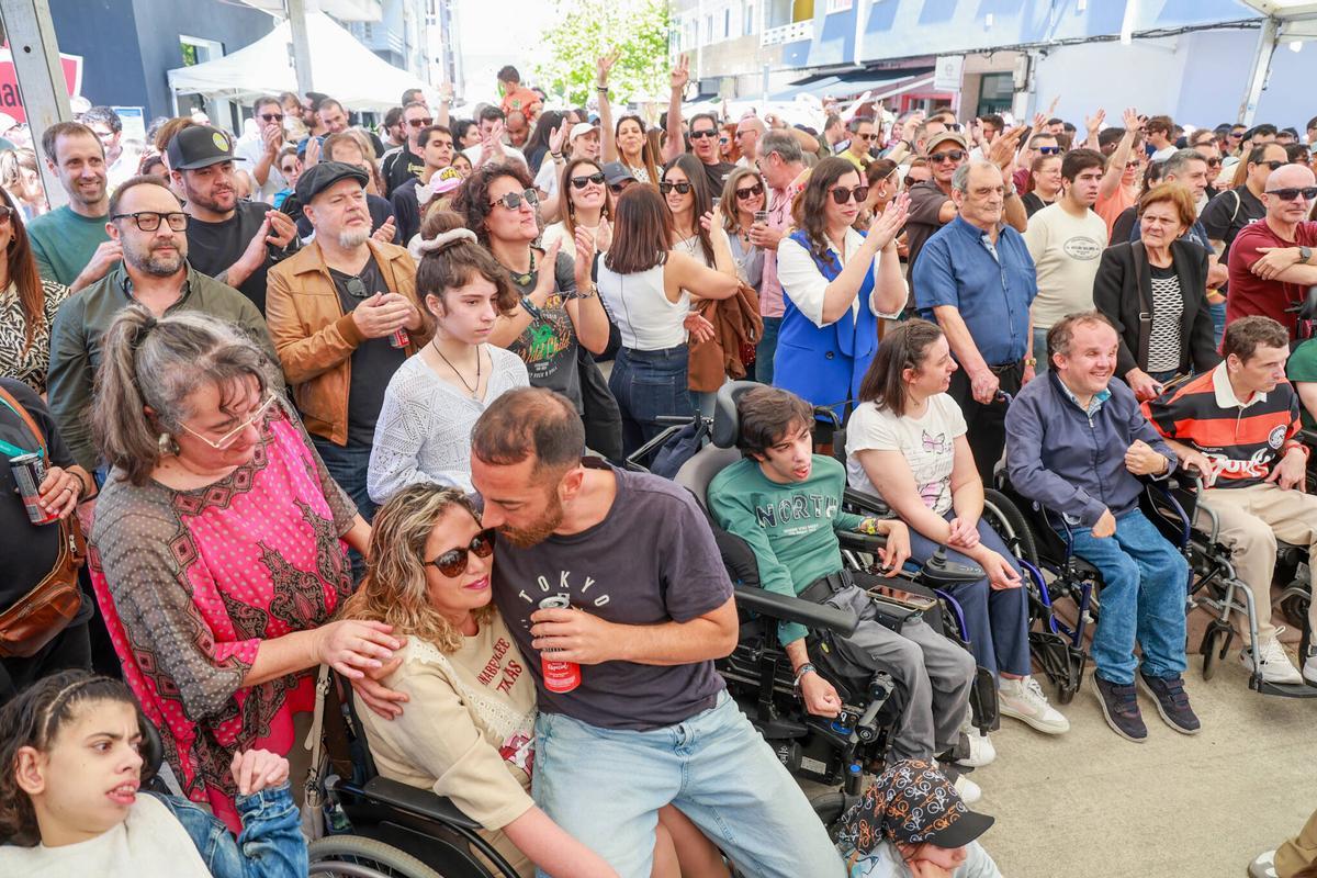 La fiesta fue una alegoría de la integración.