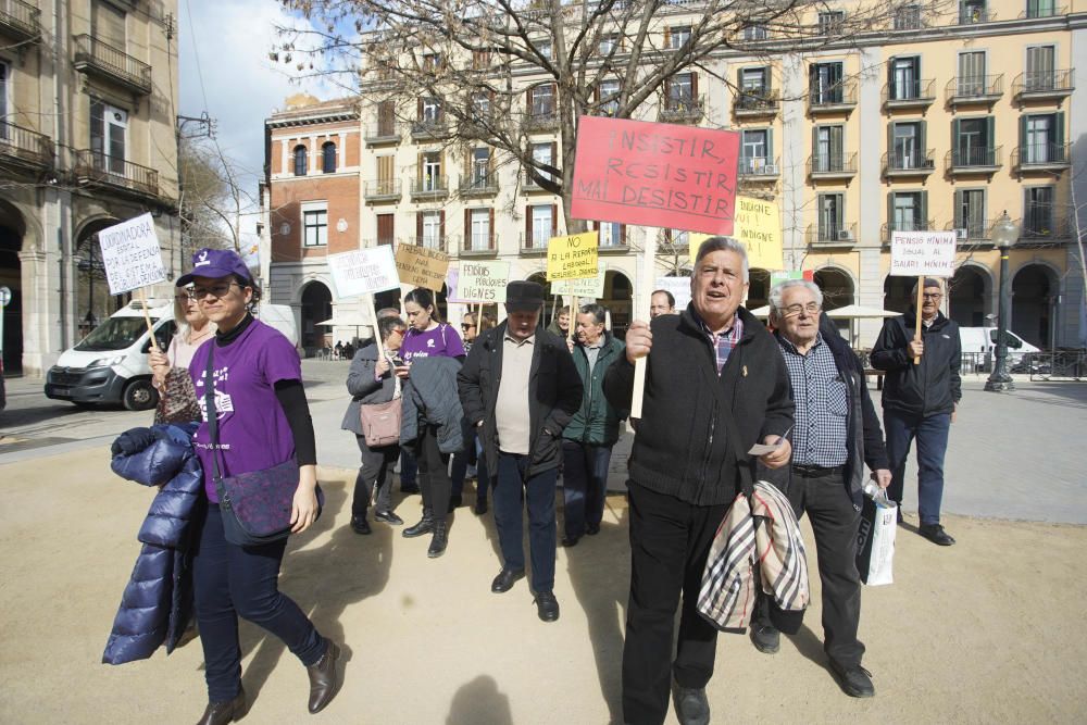 La Plataforma Feminista s'uneix a la protesta dels pensionistes