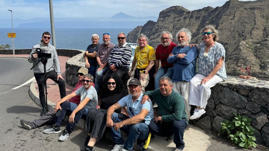 La tripulación de ‘La Peregrina’, en su recorrido por La Gomera para conocer la isla colombina.