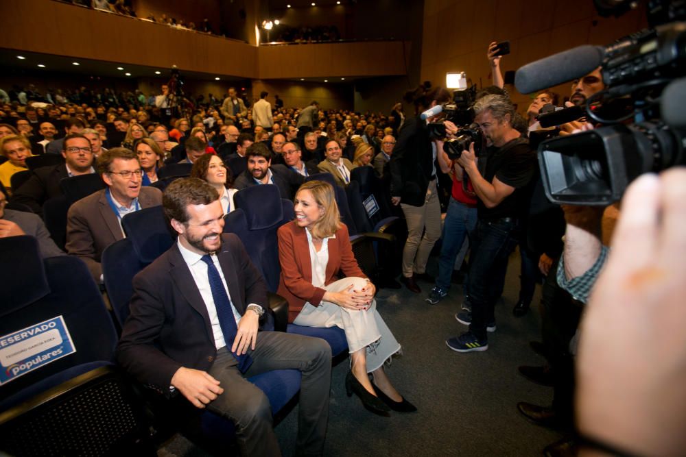 Pablo Casado centra su campaña en la economía durante un acto del PP celebrado en Alicante