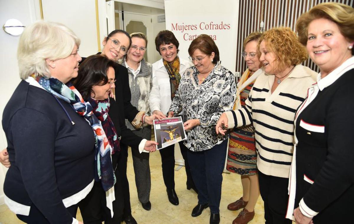 Entrega del premio PASOS 2023, ayer. | IVÁN J. URQUÍZAR