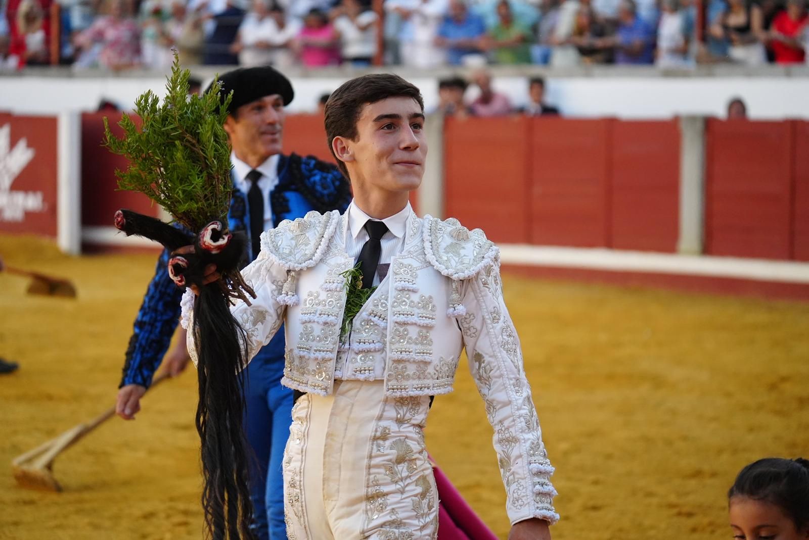 Quintana y De Gracia triunfan en Pozoblanco