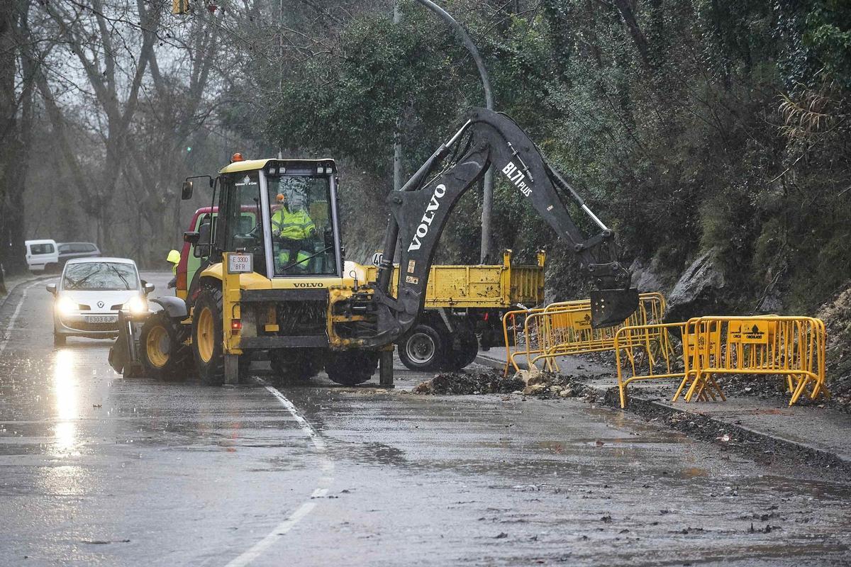 Les imatges de l'Onyar i el Ter plens d'aigua