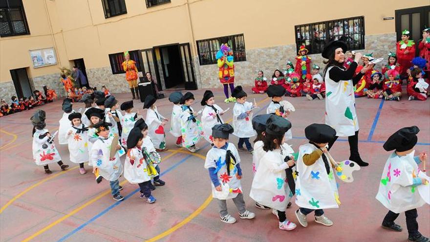 Educación supera en 125 plazas la demanda para niños de tres años en Plasencia