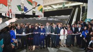 El alcalde de Barcelona, Jaume Collboni, ha participado este sábado en la inauguración de la FIL