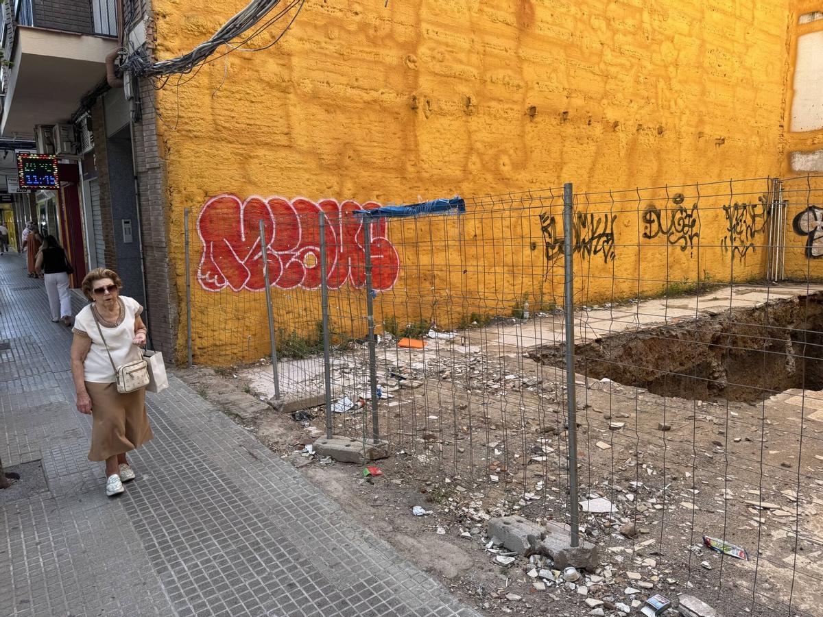 Restos arqueológicos, avenida Medina Azahara
