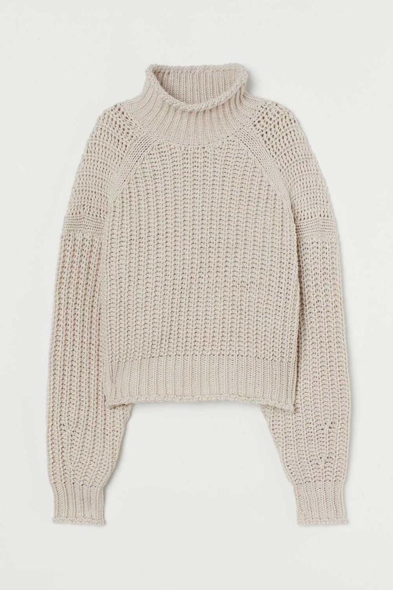 Jersey de punto color piedra de H&M solidario. (Precio: 24,99 euros)