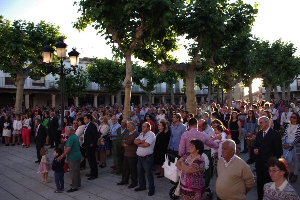 Fuentesaúco arropa a su patrona la Virgen de la An