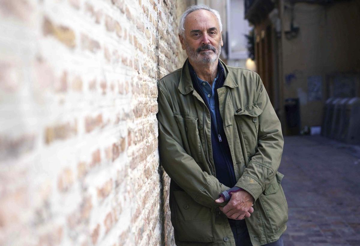 Pedro Marín Cots, ayer, en un rincón del Centro de Málaga. | ÁLEX ZEA