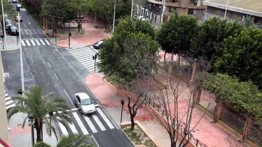 Panorámica parcial de la avenida de la Libertad, uno de los viales principales de Elche.