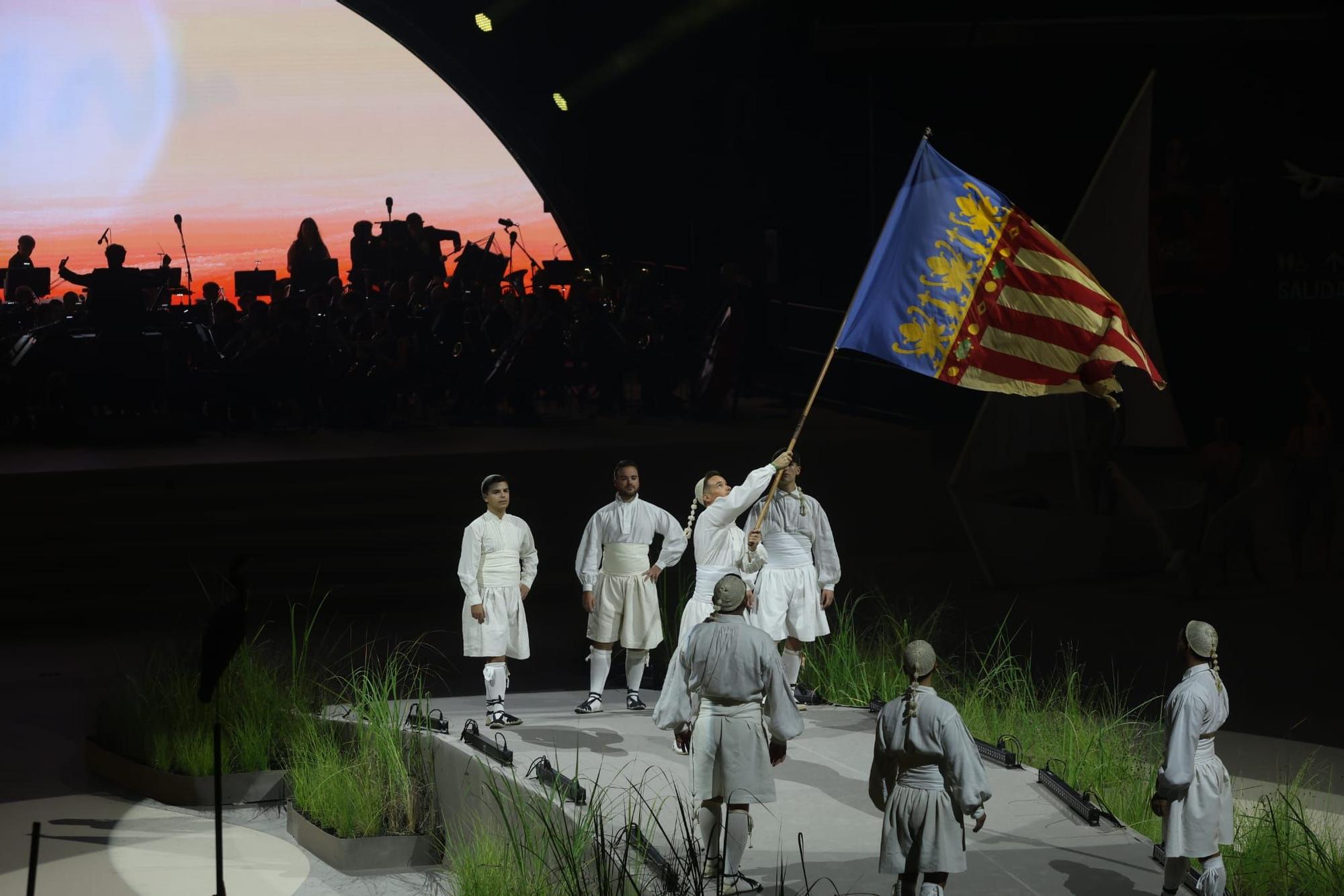 Todas las fotos de la gala de elección de candidatas a fallera mayor de València 2026