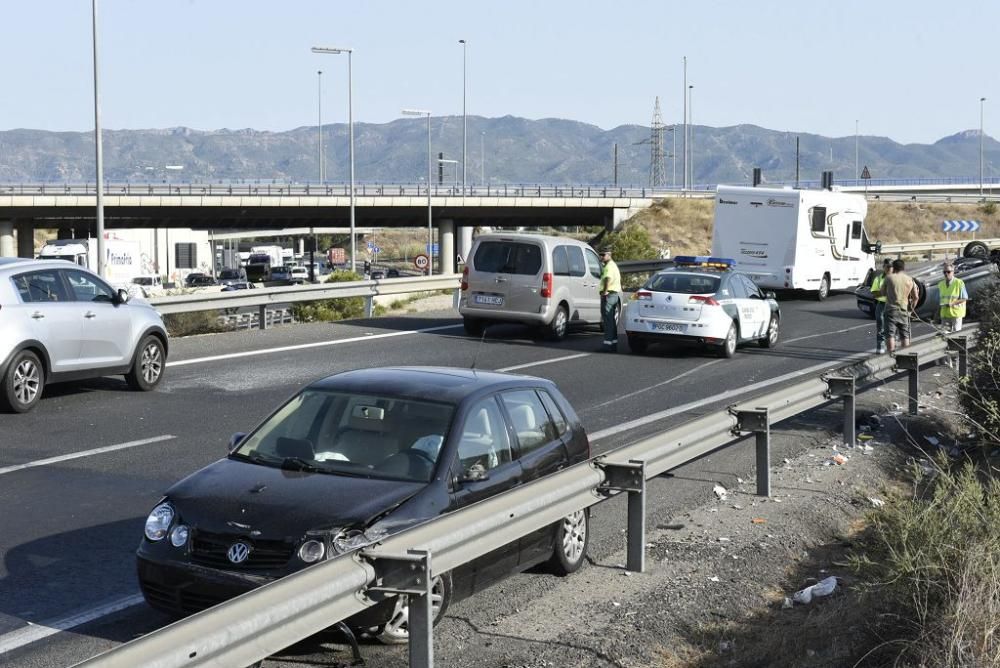 Cuatro heridos en un accidente en la A7