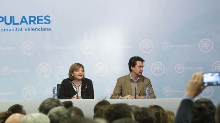 La presidenta del PPCV Isabel Bonig anunció ayer una gestora para el partido.