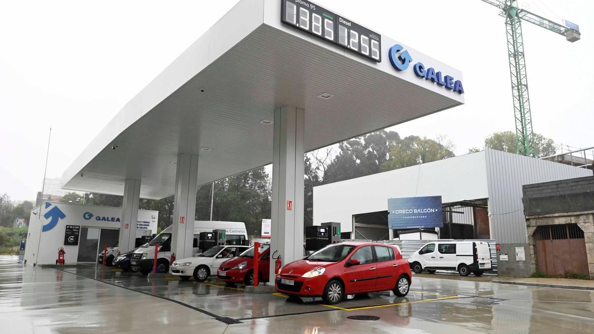 Gasolinera de bajo coste en Tomás A. Alonso.