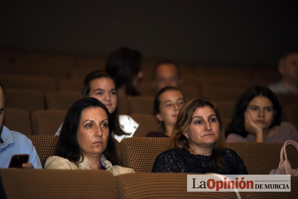 Presentación del documental 'La niña del gancho'