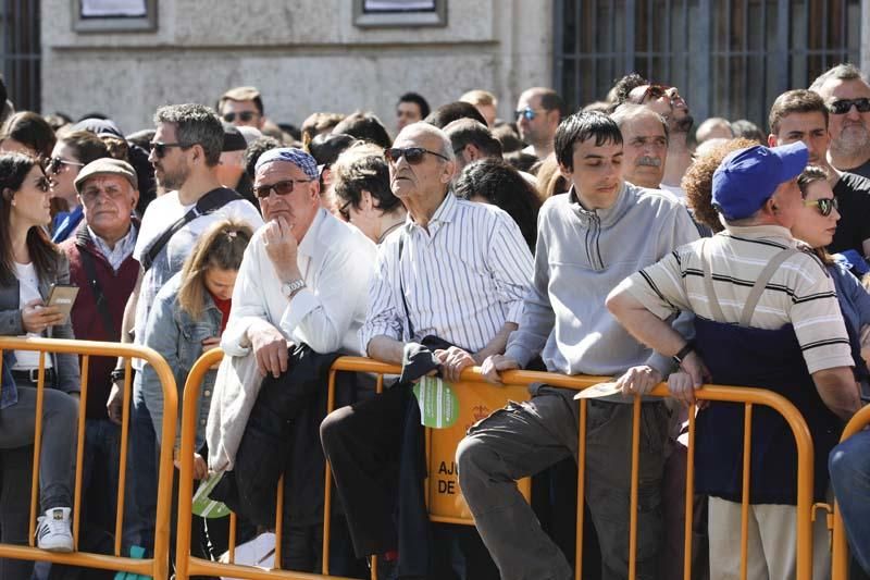 Búscate en la mascletà del 7 de marzo