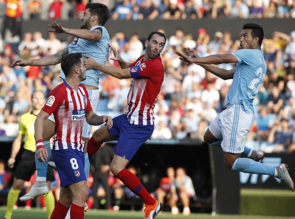 Intensidad a flor de piel en el duelo entre celestes y rojiblancos en el estadio de Balaídos.