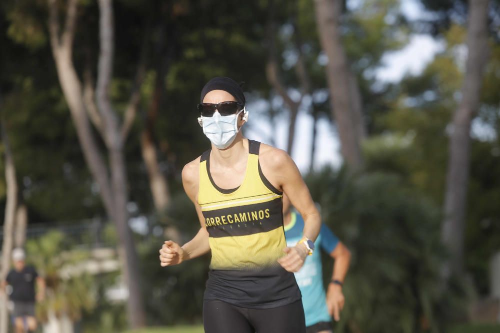 El cauce del río se llena de deportistas