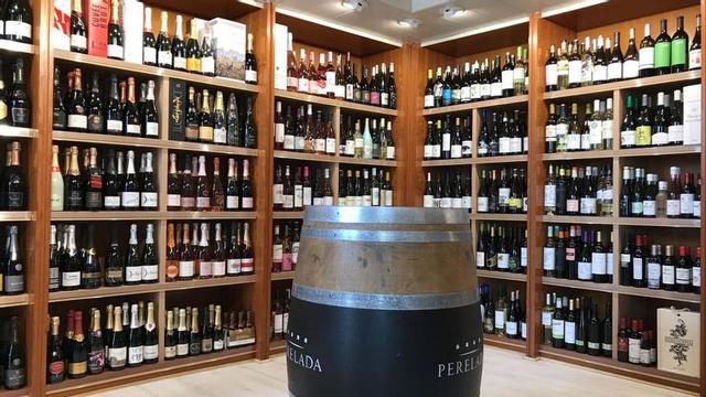 Vins i escumosos de la botiga Vinalium de Figueres. | VINALIUM
