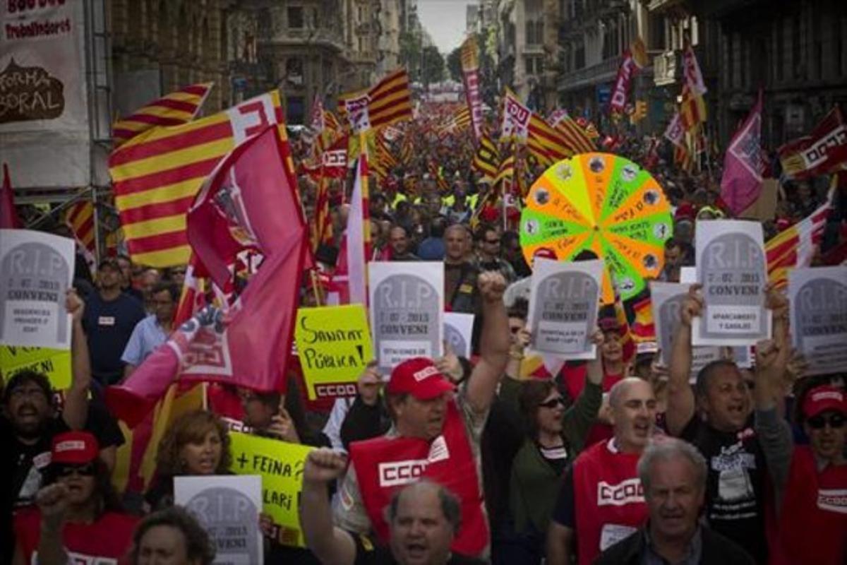 Protestes 8 Manifestació a Barcelona contra el bloqueig de convenis el 2013.