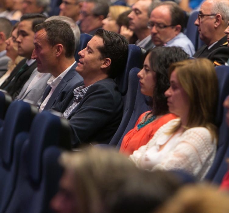 Al acto han acudido el presidente de la Generalitat, Ximo Puig, y el conseller de Educación, Vicent Marzà