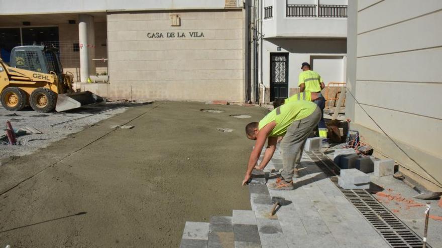 L&#039;inici de la nova pavimentació.