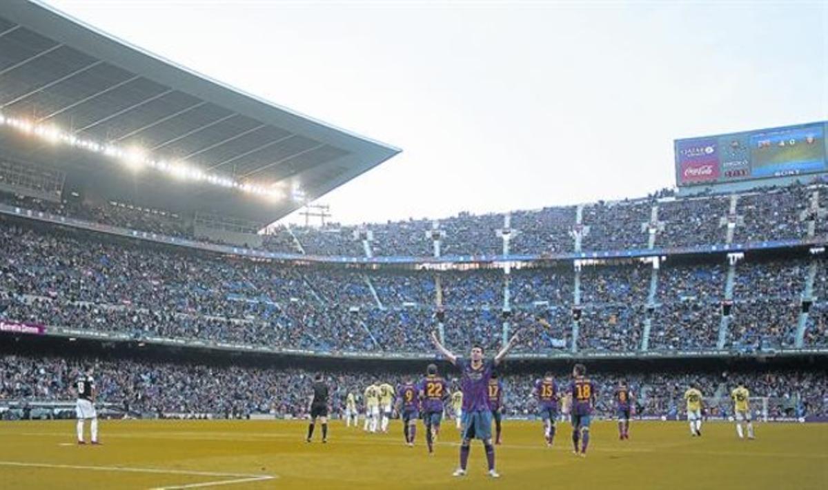 Messi celebra el gol 370 amb el Barça amb què va batre el rècord d’Alcántara.