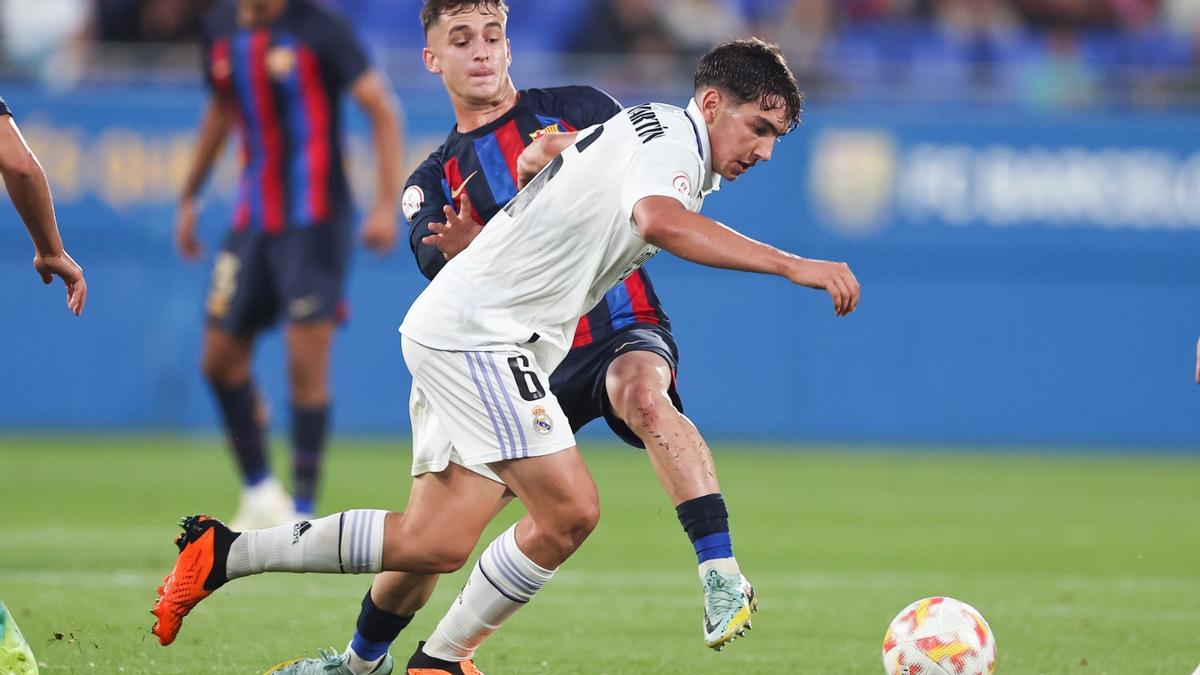 Marc Casadó, durante el encuentro ante el Real Madrid Castilla