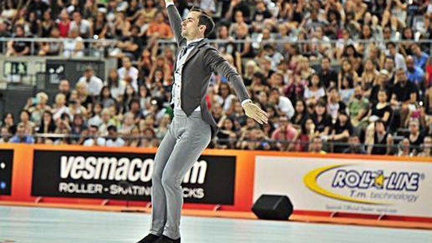 Execució de l&#039;exercici de Pere Marsinyach amb les grades del Palau Sant Jordi de Barcelona plenes d&#039;aficionats