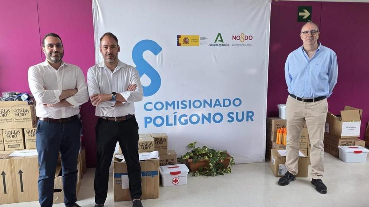 Acto entrega donación Quirónsalud Sagrado Corazón a Escuelas de Verano del Polígono Sur.