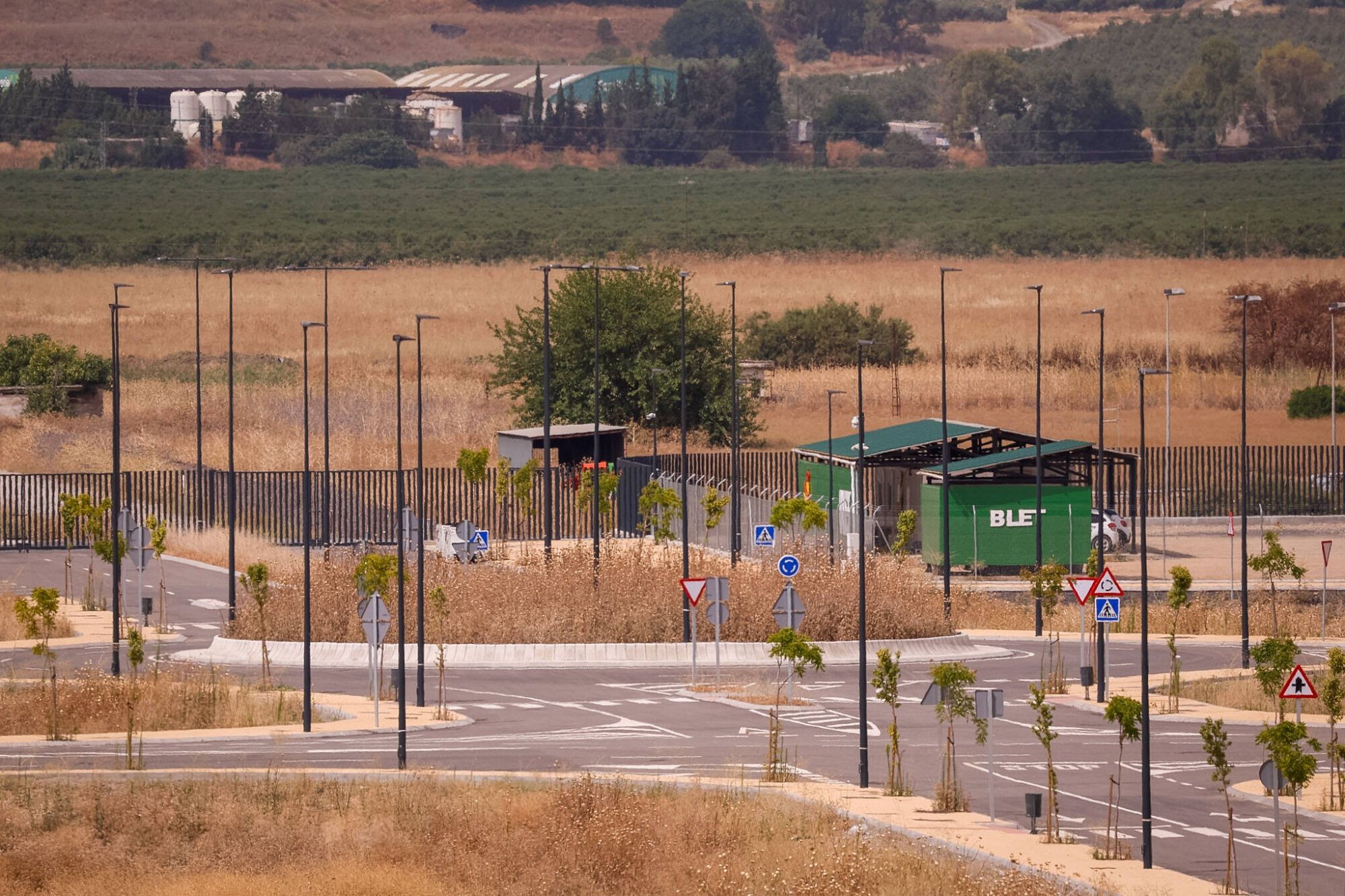 Terrenos ya urbanizados de La Rinconada donde se construirá la Base Logística del Ejército.