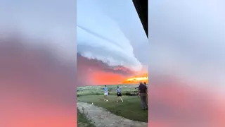 Una supercélula atraviesa el cielo de Dakota del Sur