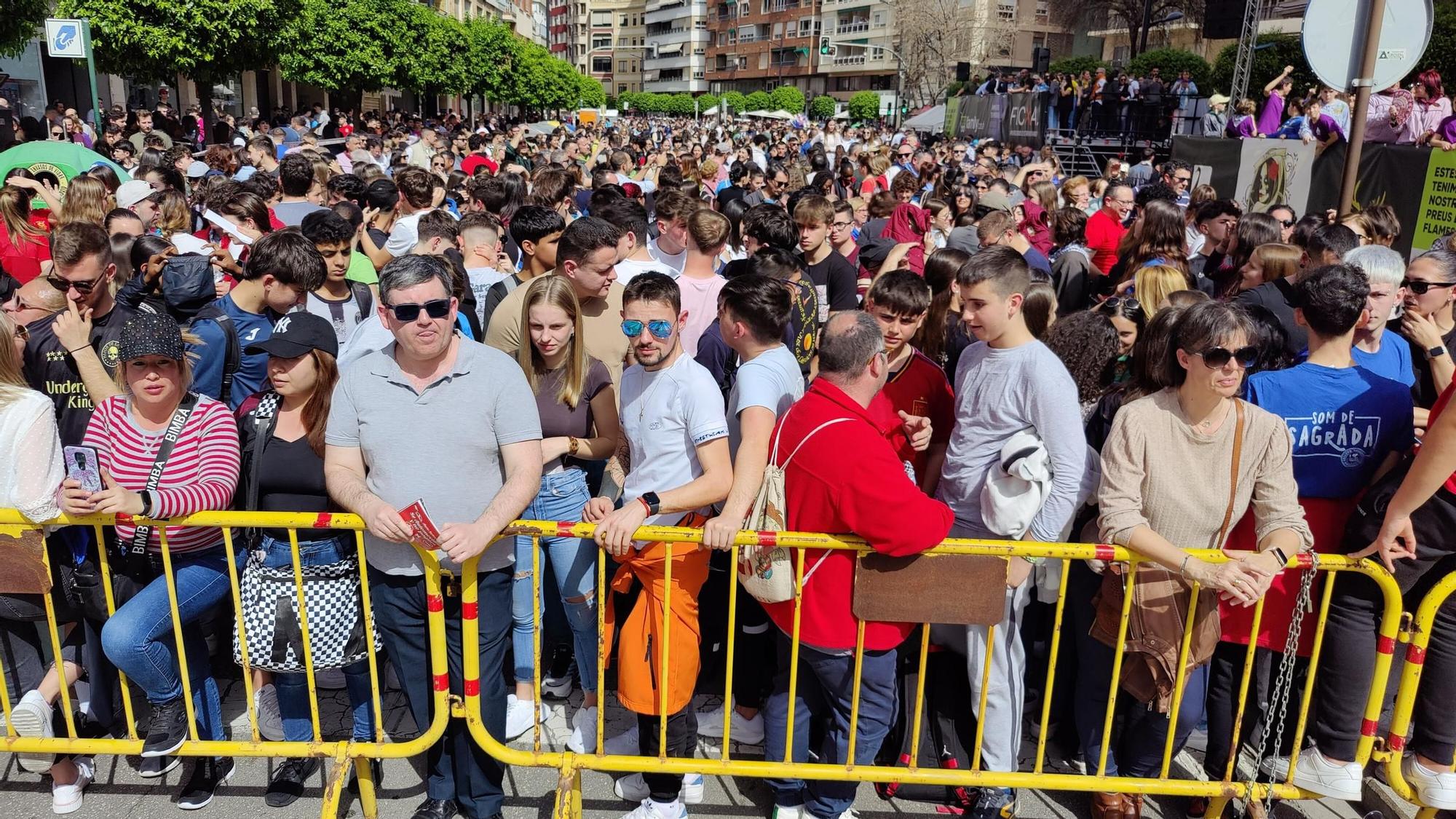 La 'mascletà' del 14 de marzo de Alzira en imágenes