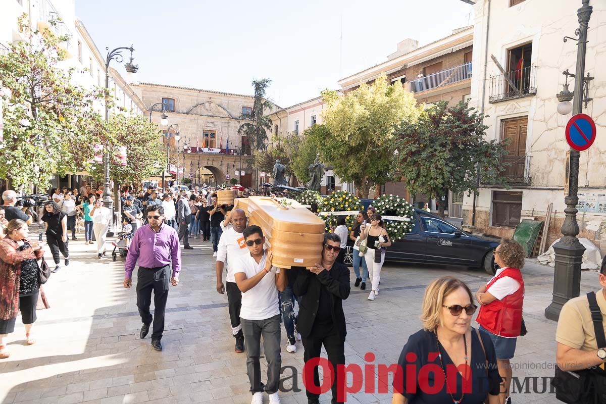 Imágenes del funeral en Caravaca de algunas de las víctimas del incendio en las discotecas de Murcia