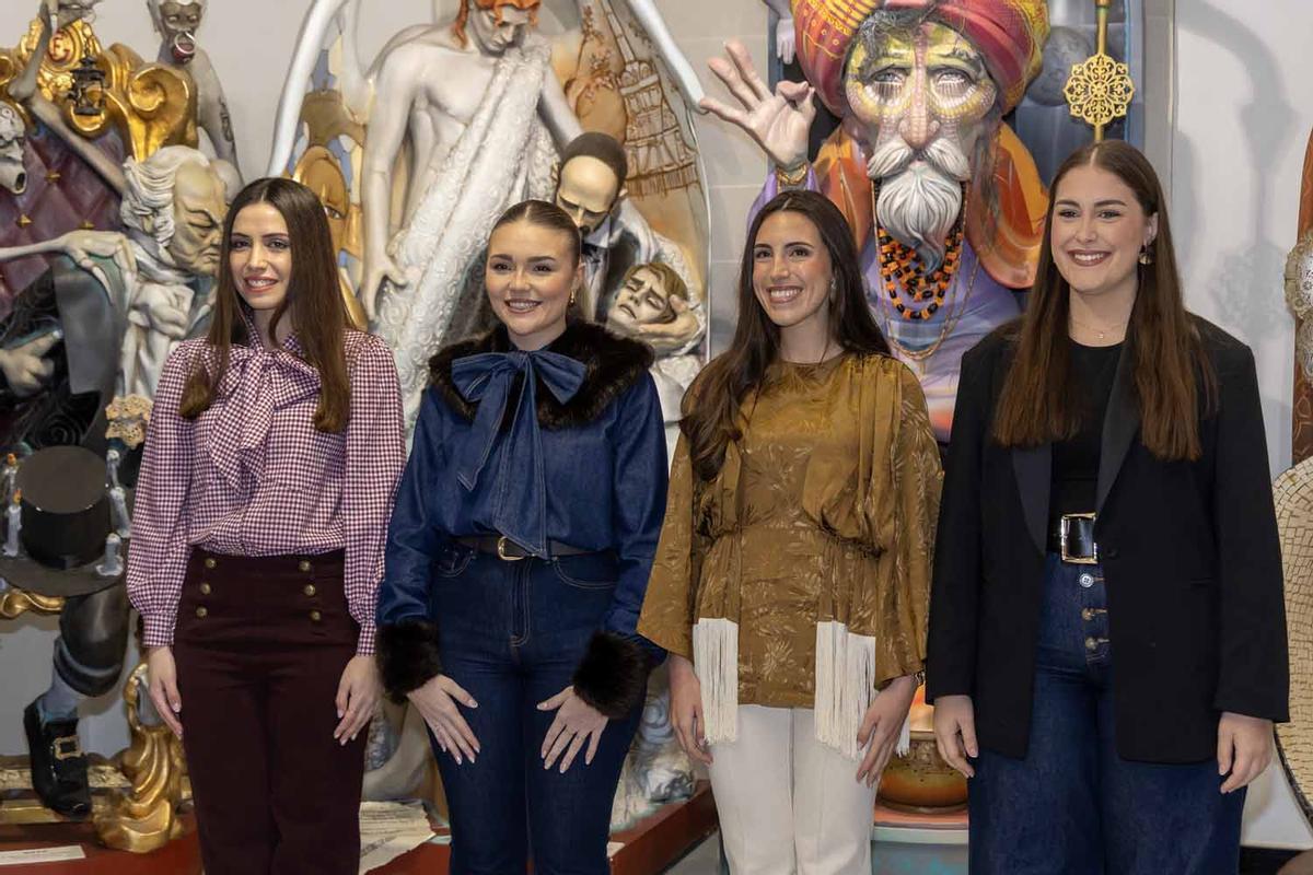 Primer encuentro entre jurado y candidatas adultas a Bellea del Foc 2026