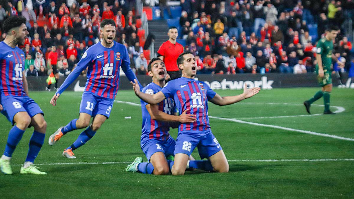 CD Eldense campeón de invierno tras derrotar al Real Murcia