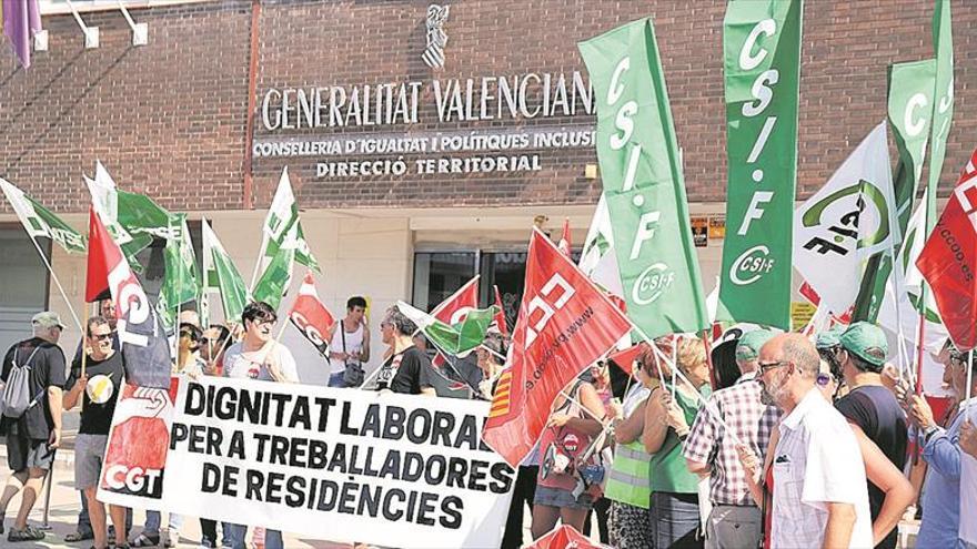 Soler a Oltra: sí que hay dinero para personal de las residencias