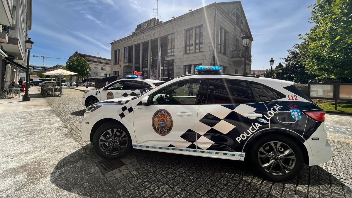 Vehículos da Policía Local de Ames