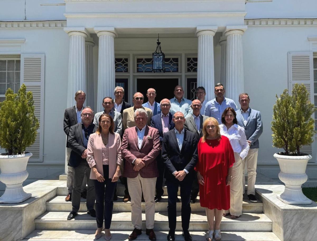 Comité Ejecutivo del Cuerpo Consular Acreditado de Santa Cruz de Tenerife.