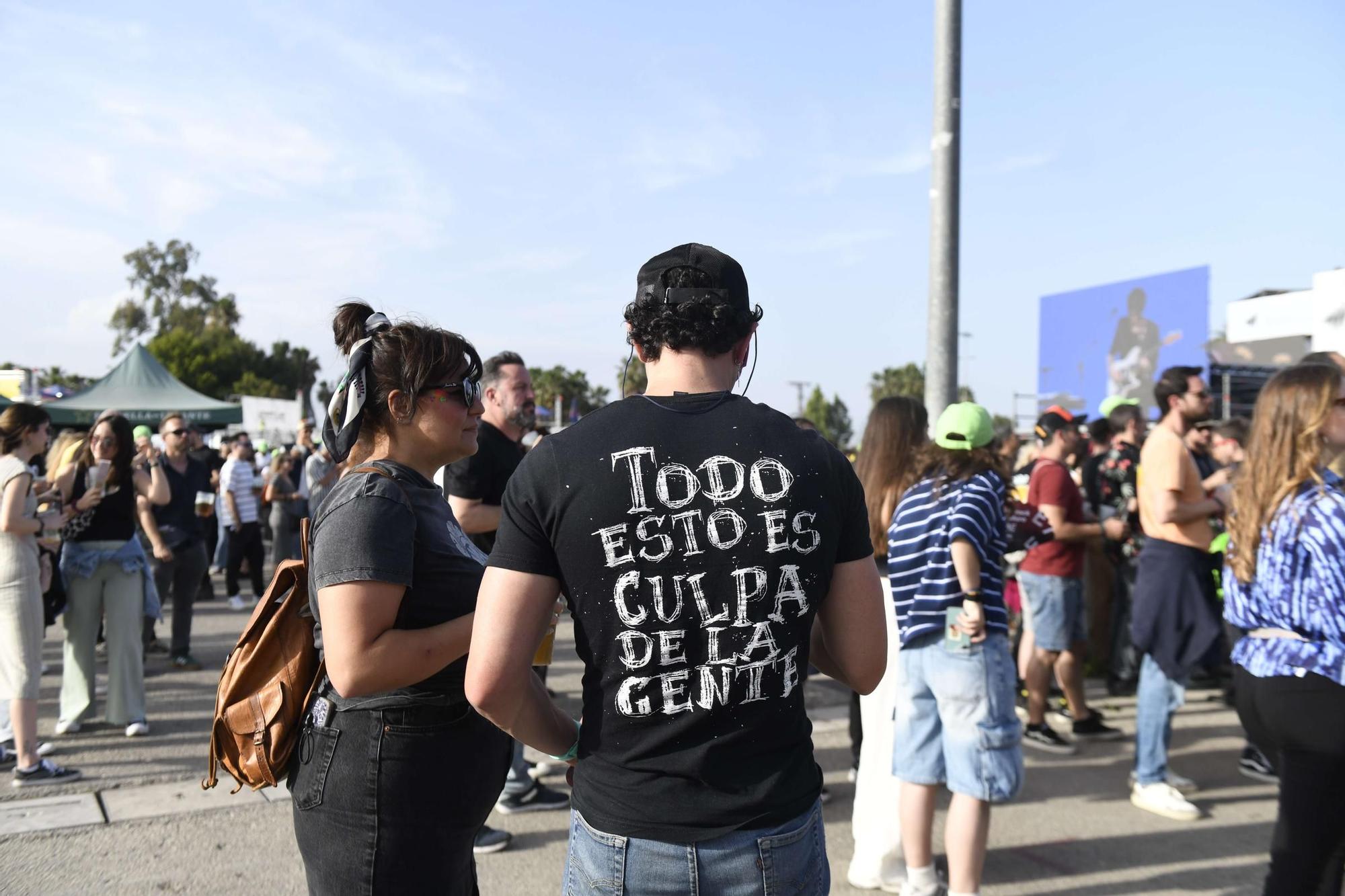Actuación de Niña Polaca y ambiente en el Warm Up (III)