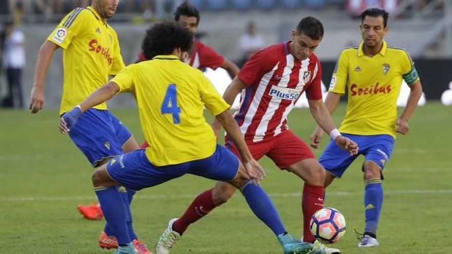 Santos Borré se viste de amarillo