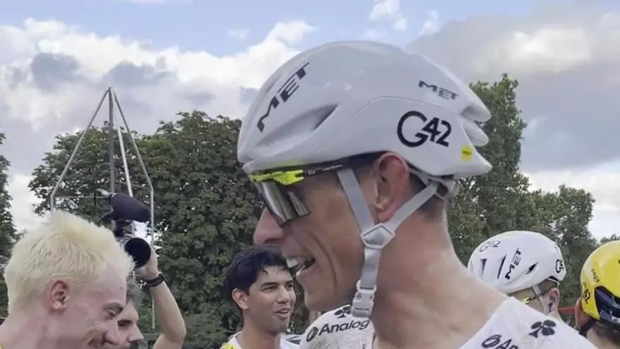 Pogacar celebra su quinto Tour de France