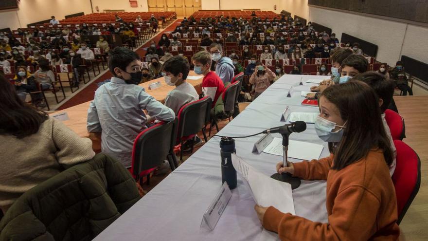 La Laboral acoge el primer pleno infantil tras la pandemia