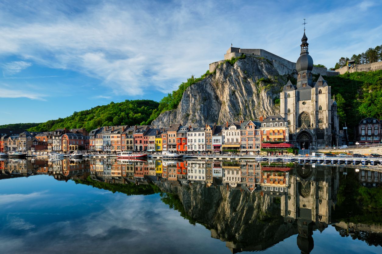 Vistas de Dinant en Bélgica