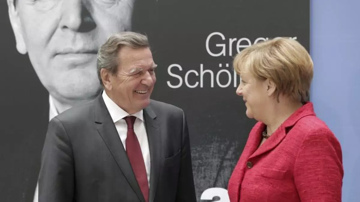 El penoso Schröder y la intachable Merkel: dos excancilleres molestos para la gran coalición alemana
